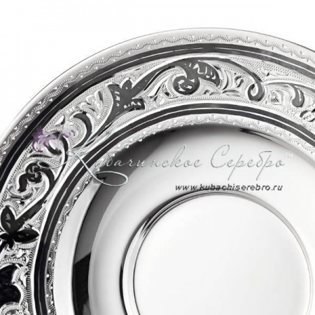 Блюдце в исполнении Люкс
